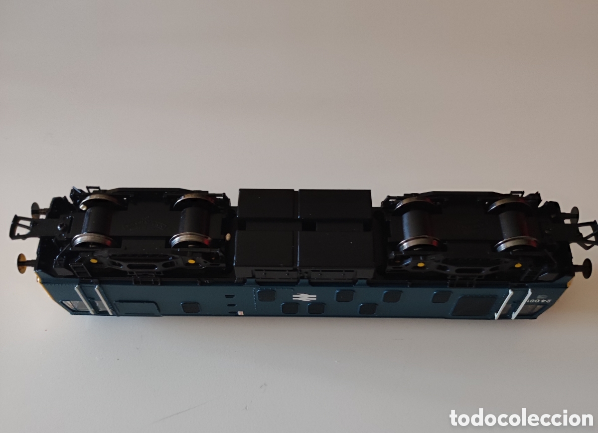 Trenes escala: Locomotora Bachmann 24081 - Foto 3