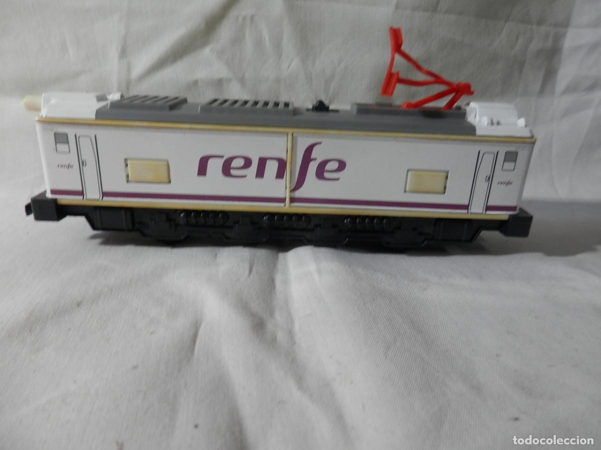 Trenes Escala: LOCOMOTORA A PILAS ESCALA HO
