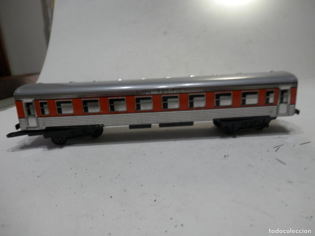 Trenes escala: VAGON METALICO ESCALA HO PARA TREN A PILAS