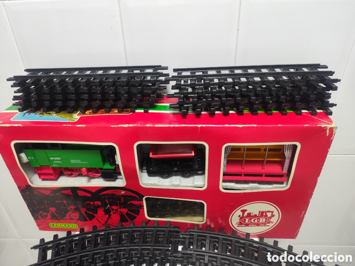 Trenes escala: Tren antiguo con v&iacute;as L.G.B
