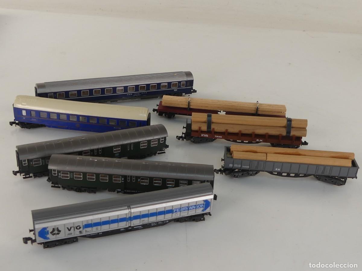 Trenes escala: LOTE DE 8 VAGONES PROBABLEMENTE ESCALA N