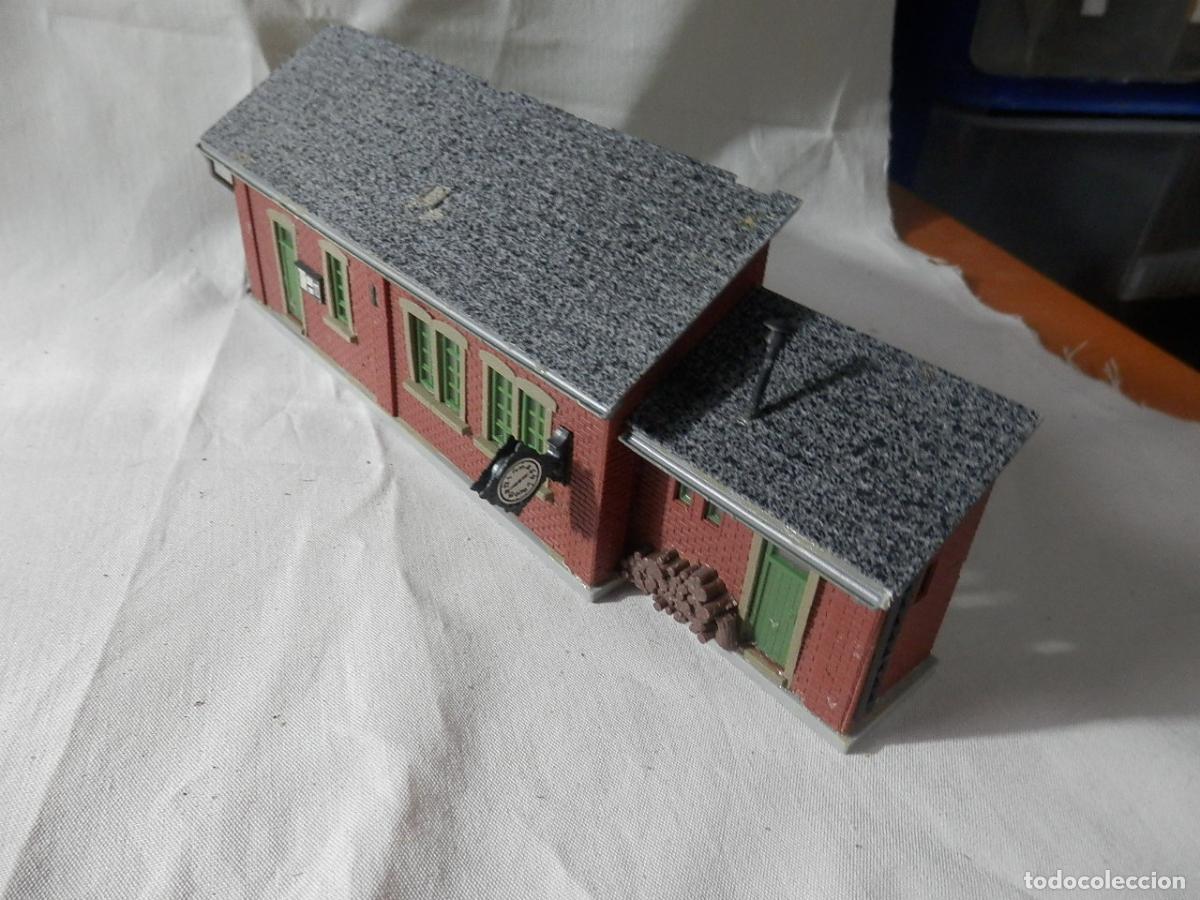 Trenes escala: EDIFICIO ESCALA HO DE KIBRI