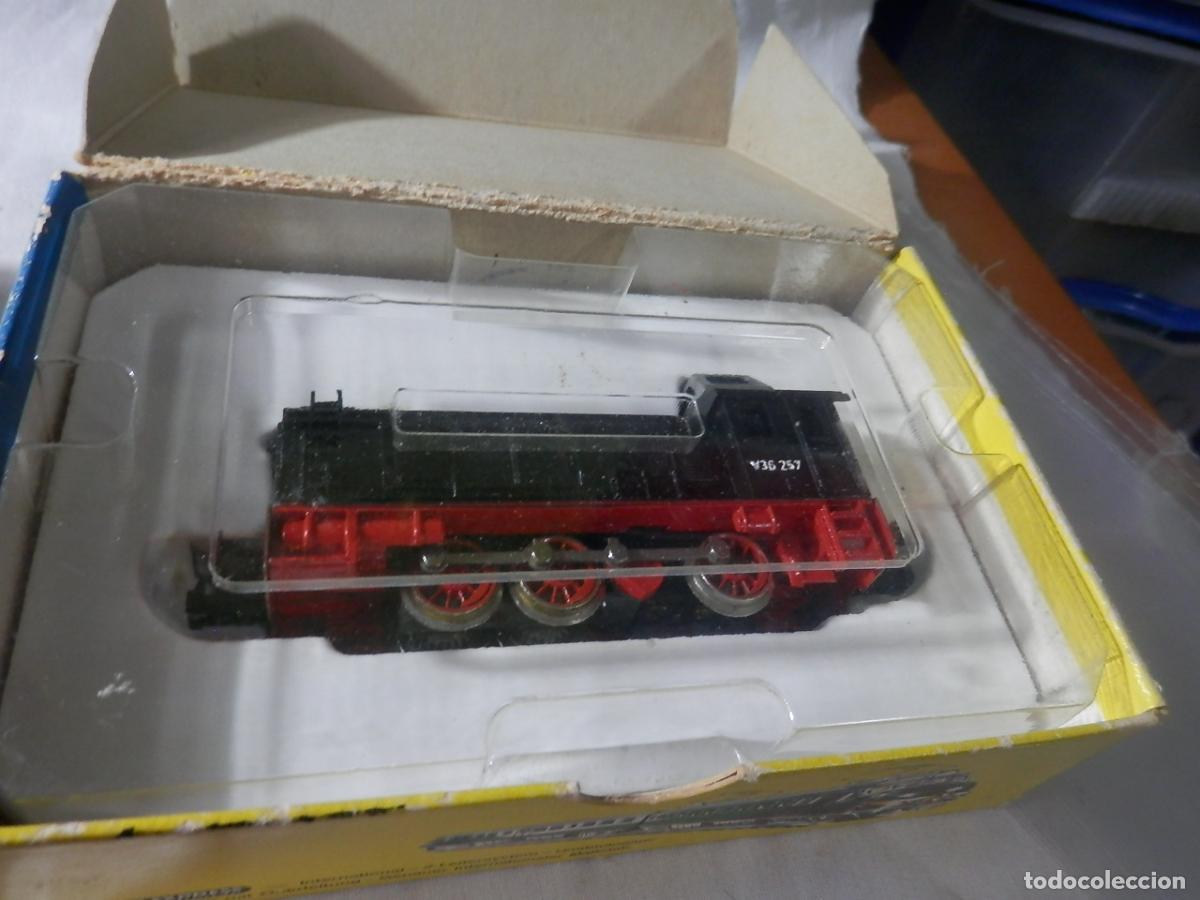 Trenes escala: LOCOMOTORA VAPOR ESCALA HO DE TRIX INTERNACIONAL