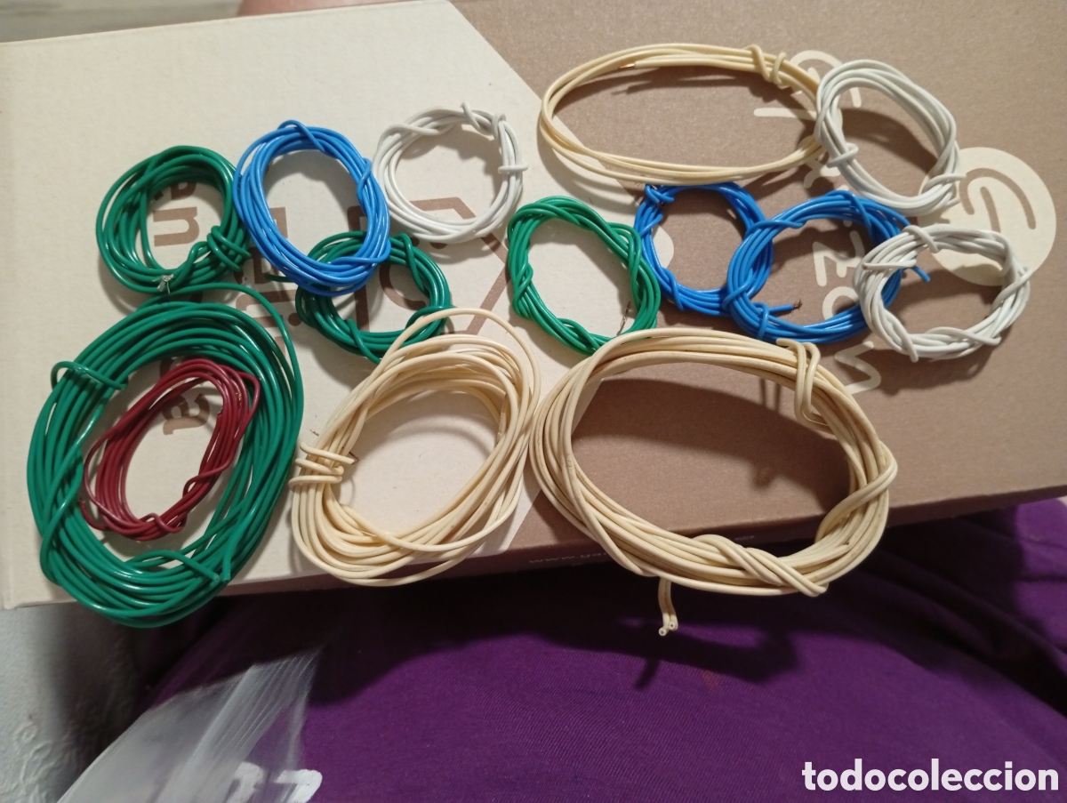 Trenes escala: Cable el&eacute;ctrico para trenes