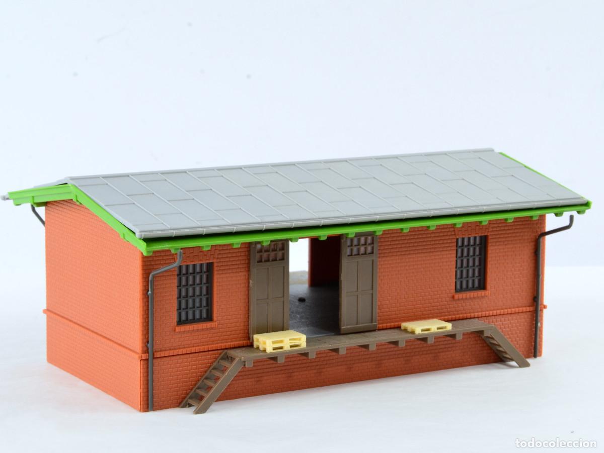 Trenes escala: Kibri Edificios Escala H0 Almac&eacute;n con Muelle - Foto 2