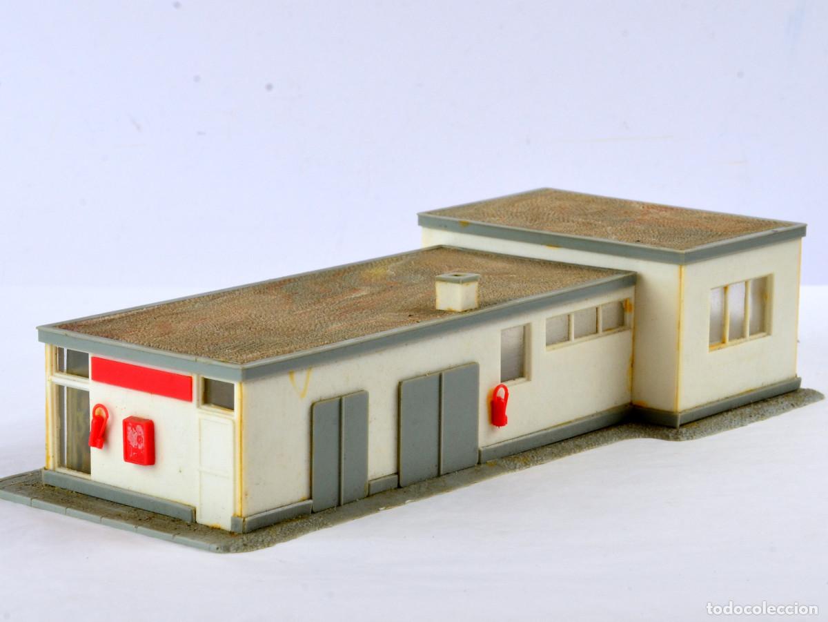 Trenes escala: Kibri Edificios H0 Gasolinera con Taller - Foto 5