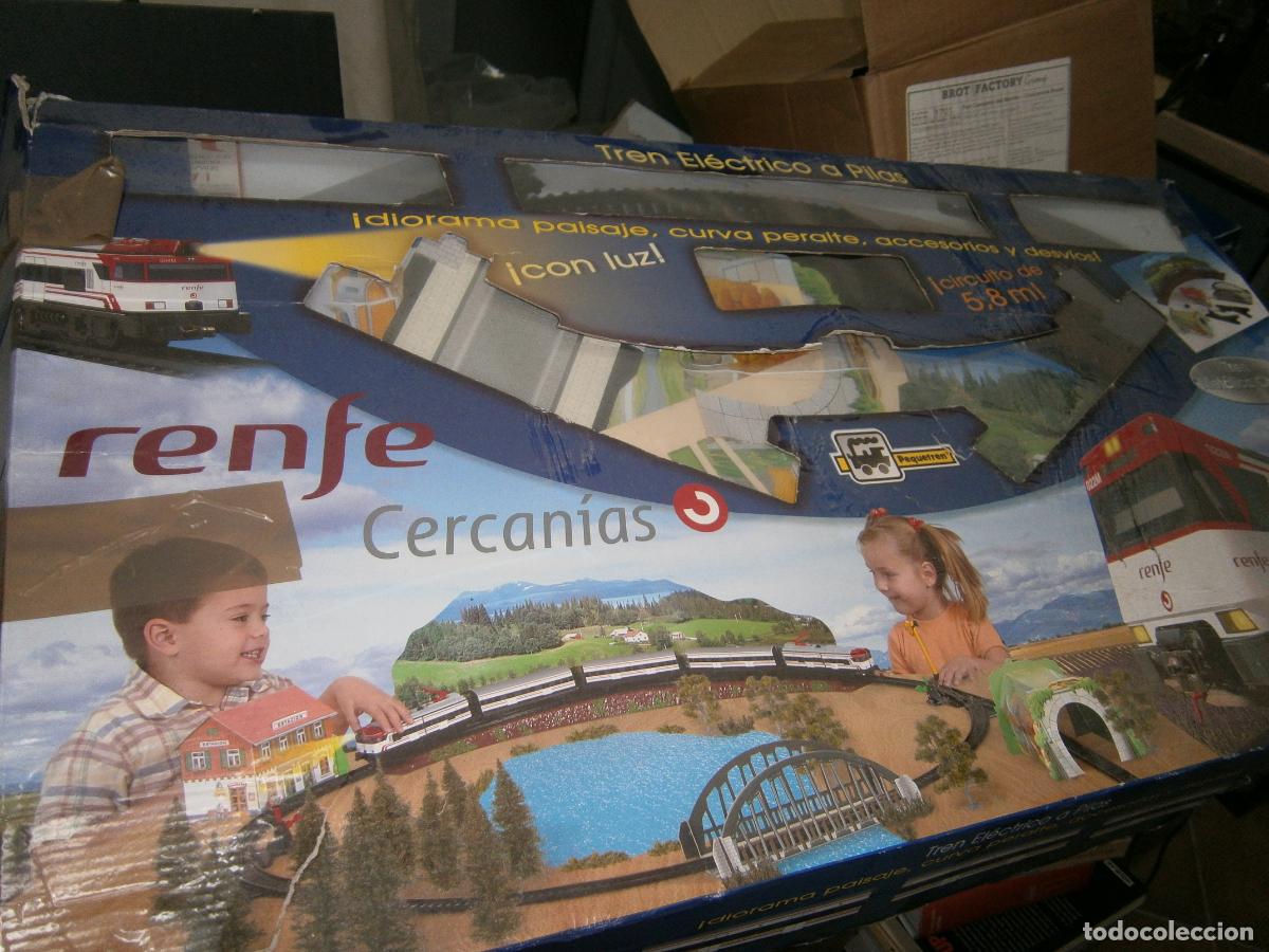 Trenes escala: ANTIGUO TREN RENFE CERCANIAS ELECTRICO PEQUETREN NUEVO SIN USAR GRAN TAMA&Ntilde;O