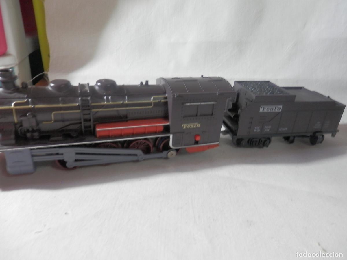 Trenes escala: LOCOMOTORA VAPOR CON LUZ Y SONIDO A PILAS