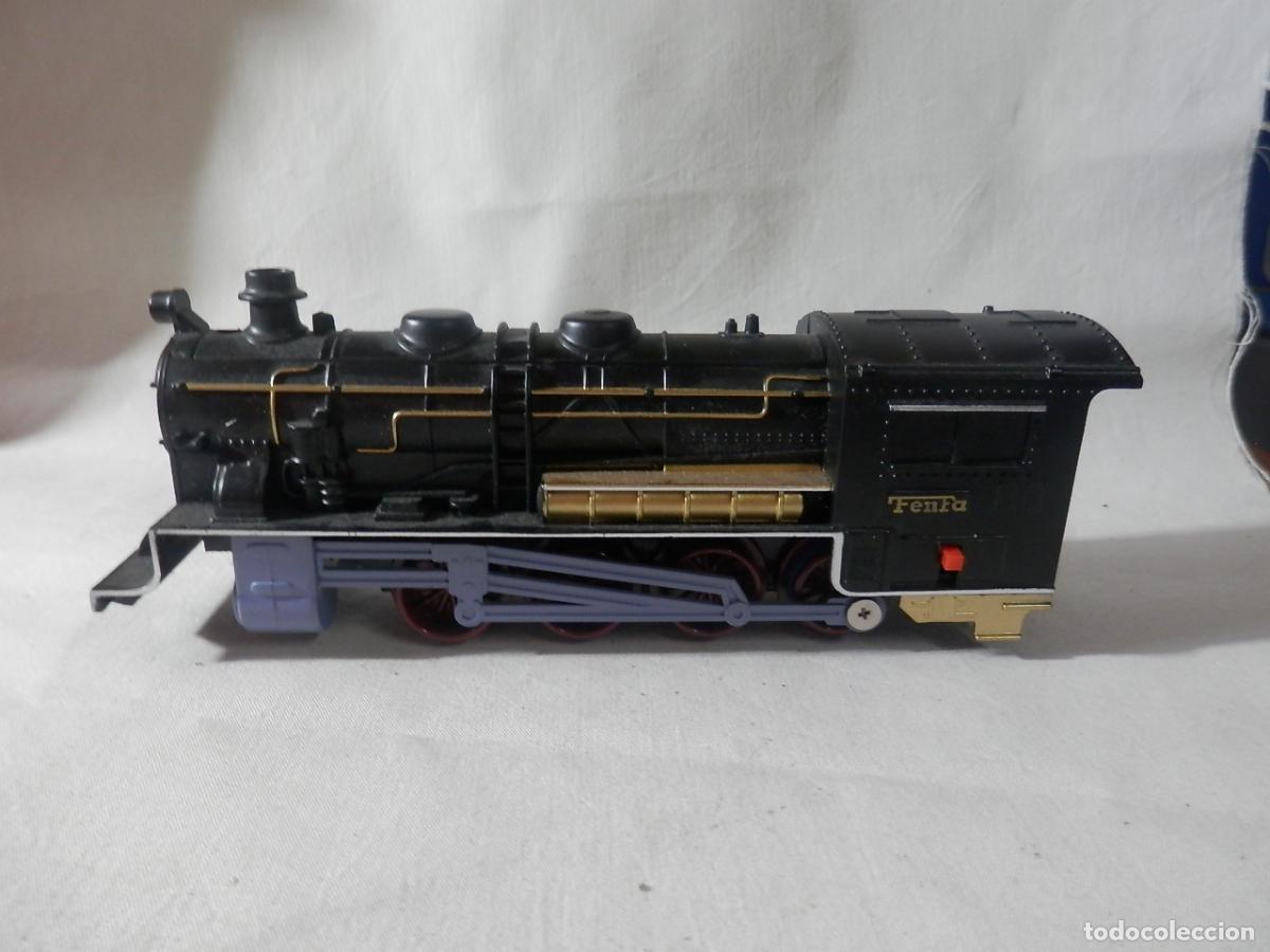 Trenes escala: LOCOMOTORA CON LUZ Y SONIDO FUNCIONA A PILAS