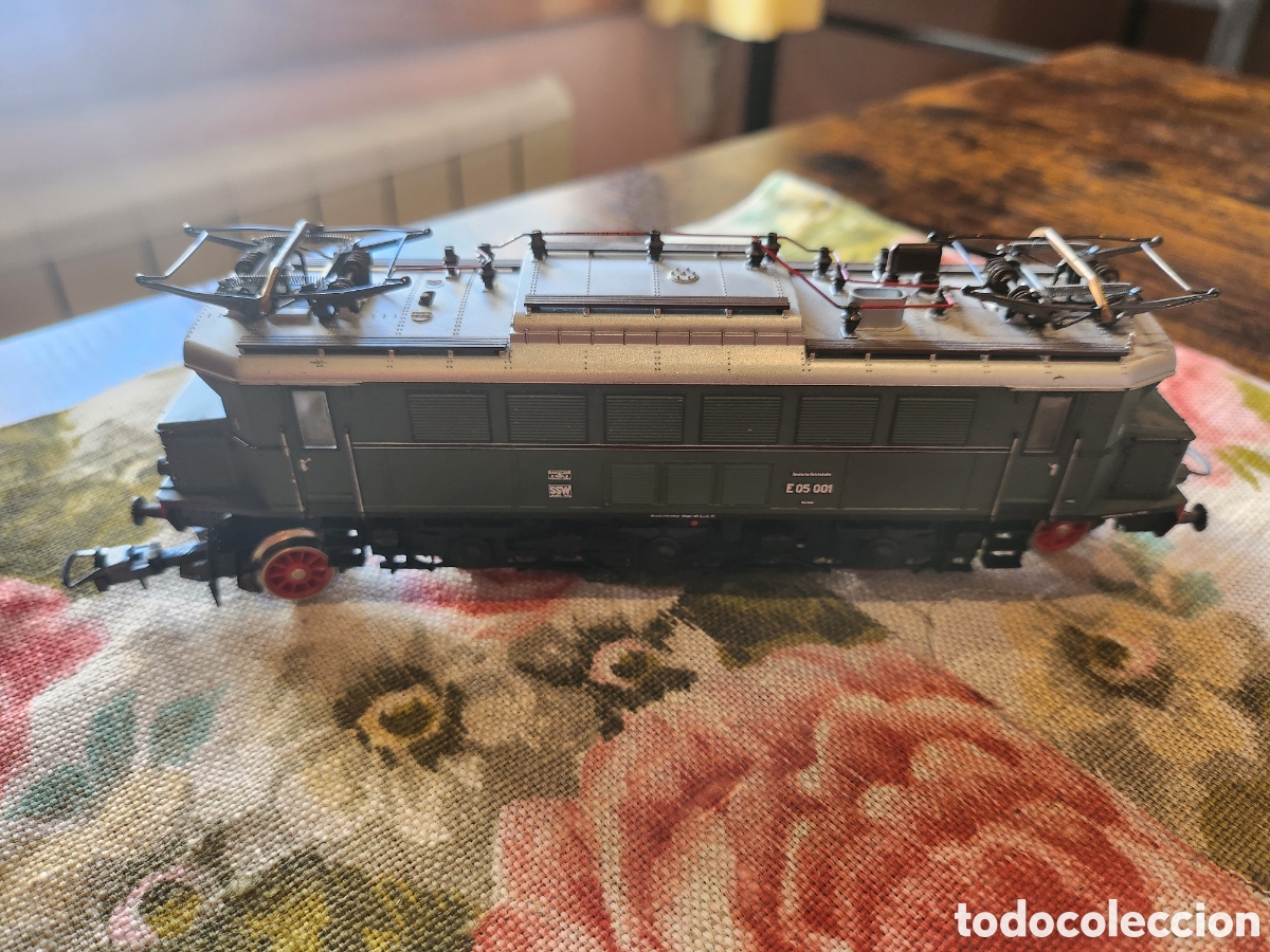 Trenes escala: Locomotora electrica Trix H0 E05 001
