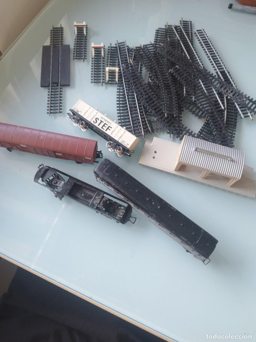Scale Trains: conjunto de modelismo ferroviario. Jouef, lo que se ve en las fotos.