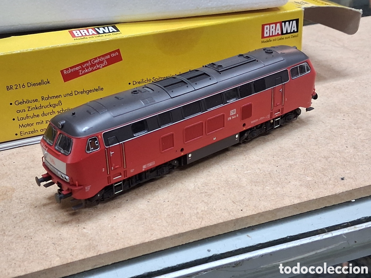 Trenes escala: Locomotora BR 216 ho alterna digital brawa 0319