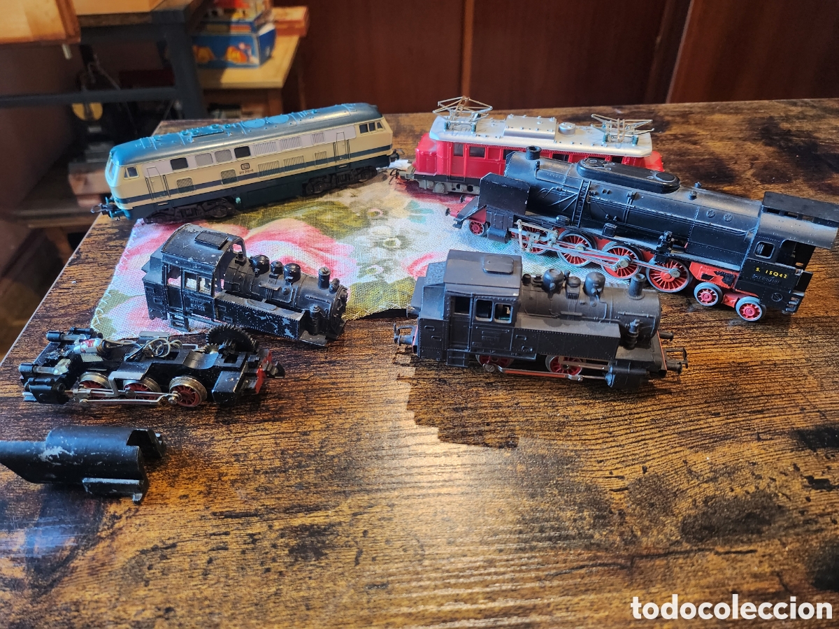 Trenes escala: 5 locomotoras ho varias marcas de hierro y pl&aacute;stico