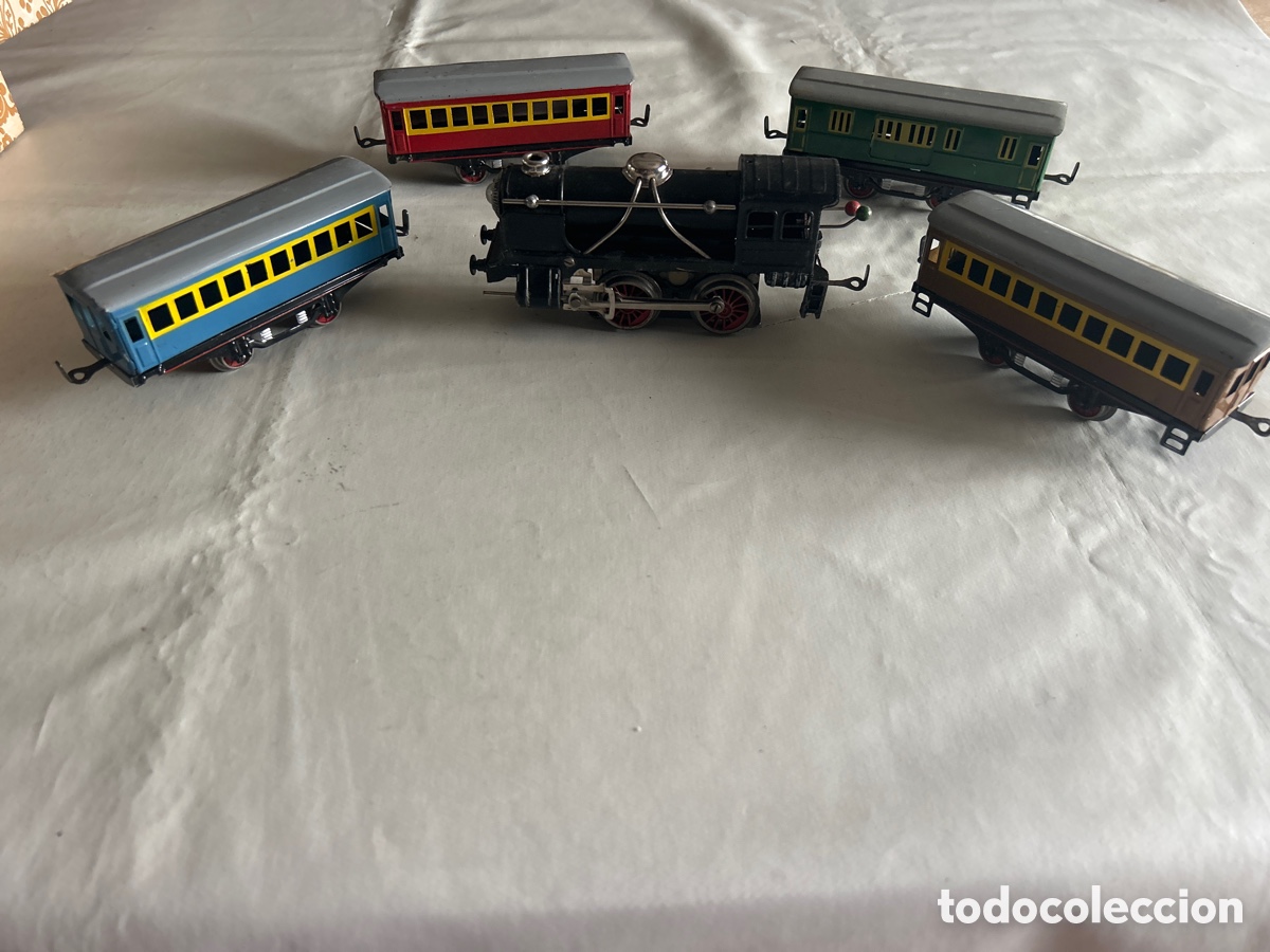 Trenes escala: Tremendo lote Locomotora Paya, 4 vagones y vias