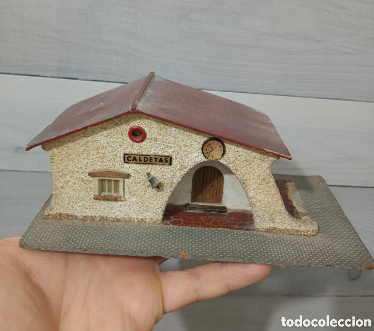 Scale Trains: Antigua estaci&oacute;n tren Caldetas Maresme Barcelona fabricada en madera, Maximus Made Spain escala h0