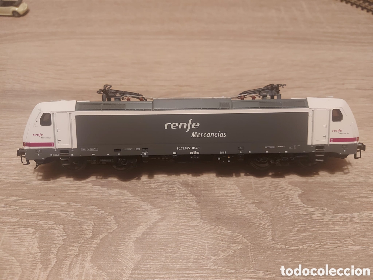 Trenes escala: Locomotora piko h0 cc renfe - Foto 3