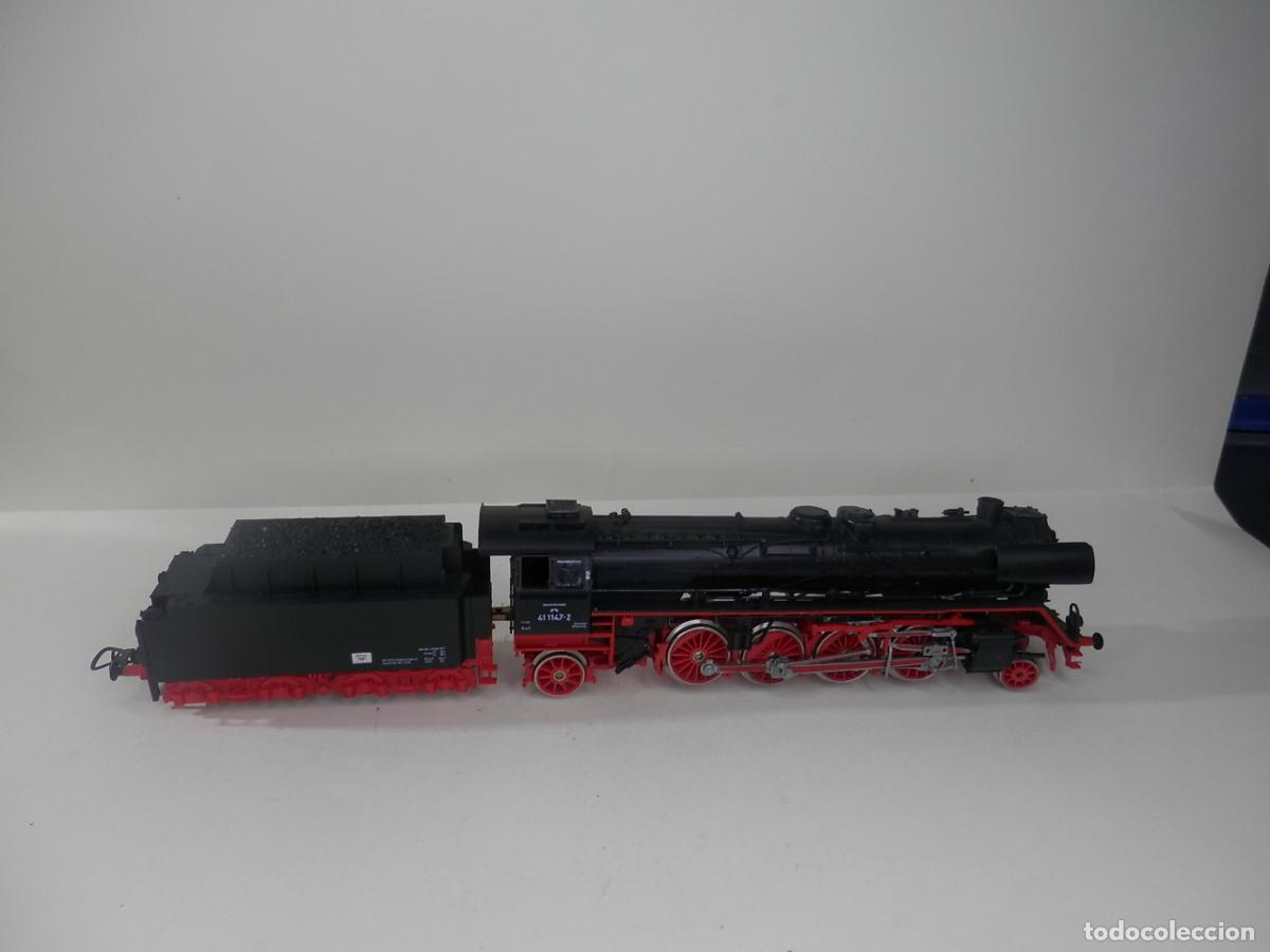 Trenes escala: LOCOMOTORA VAPOR DE LA DB ESCALA HO DE PIKO