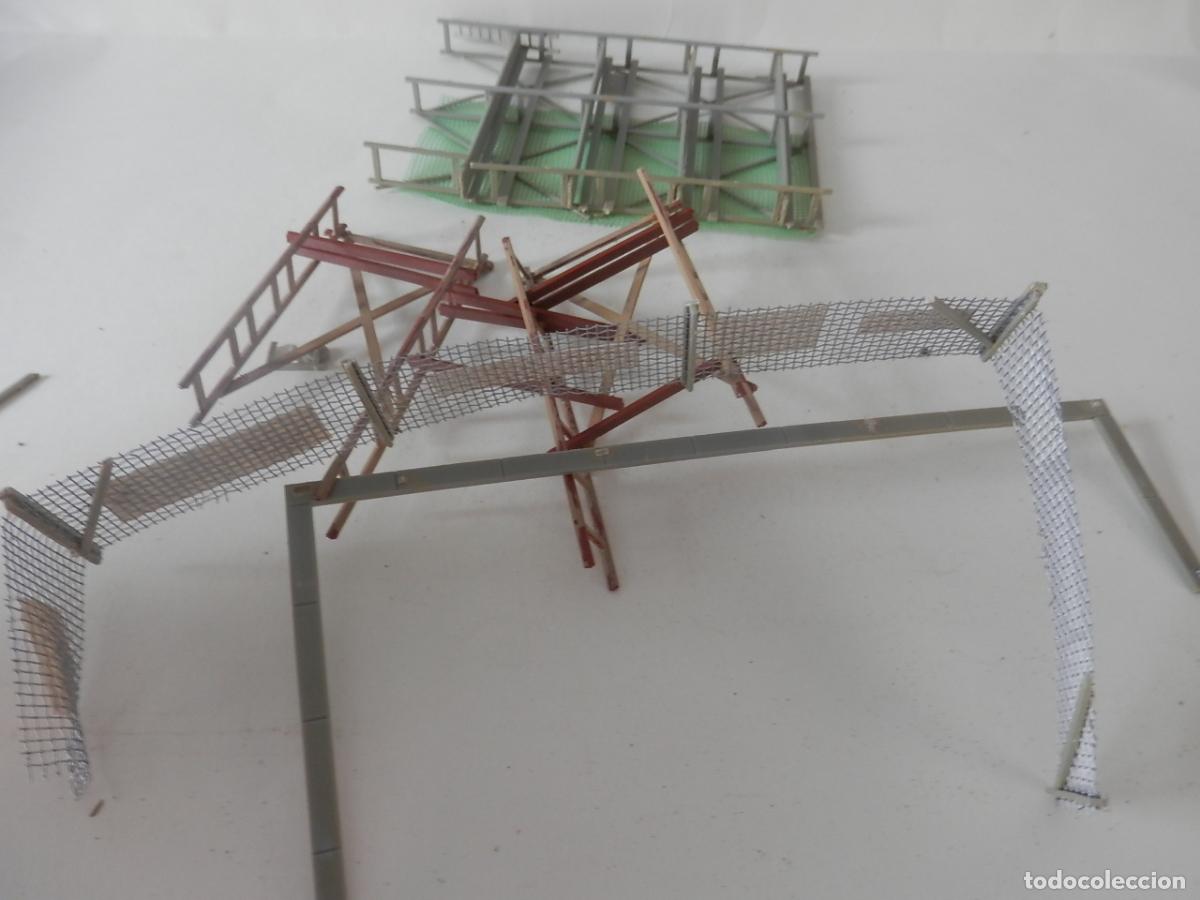 Trenes escala: LOTE DESPIECE EDIFICIOS ESCALA HO DE FALLER - Foto 3