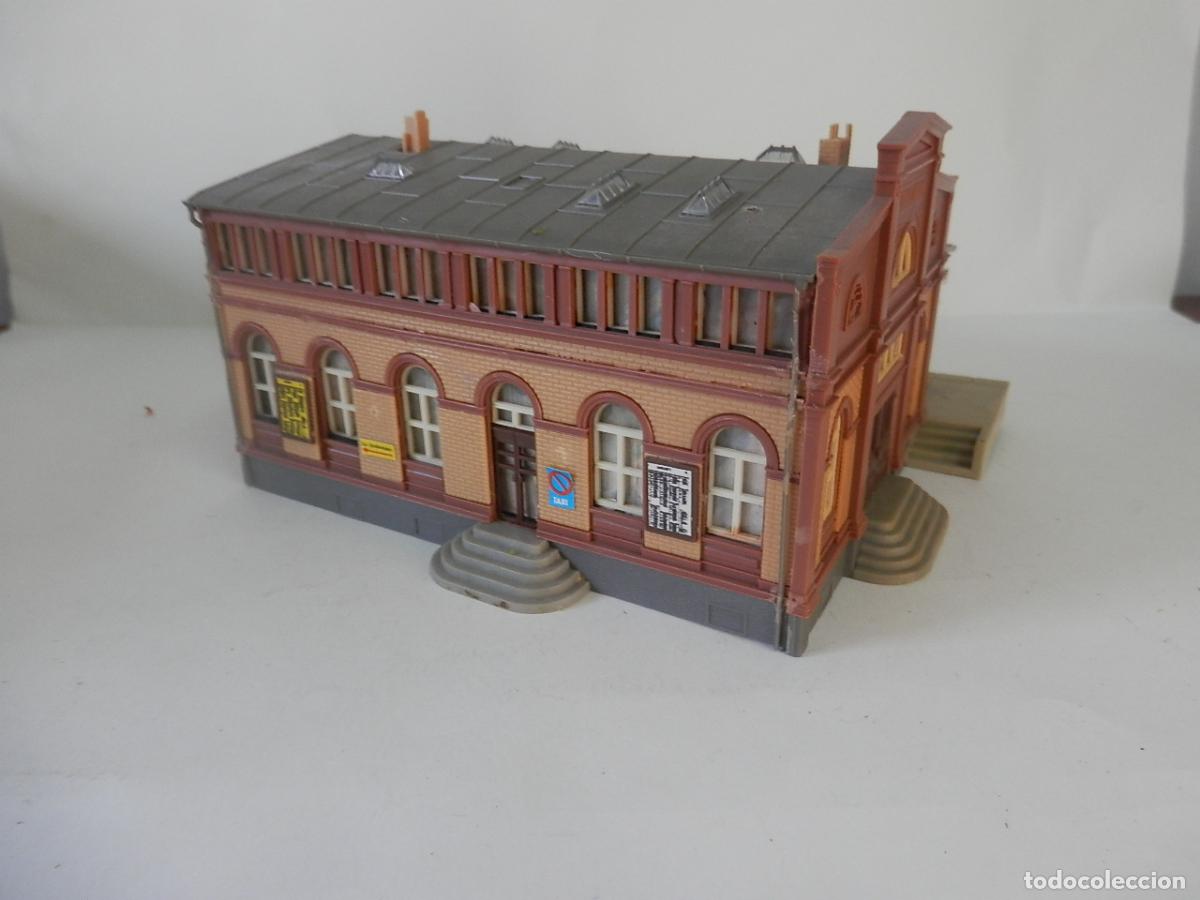Trenes escala: EDIFICIO ESTACION ESCALA HO DE FALLER