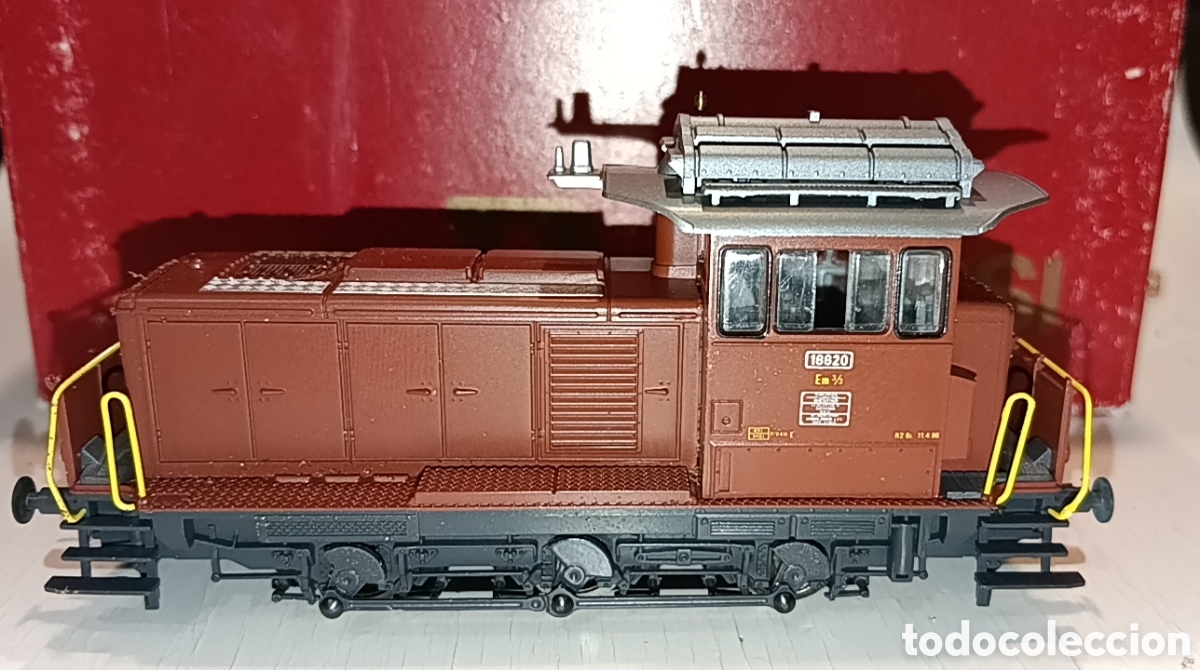 Trenes escala: LOCOMOTORA RIVAROSSI 1660