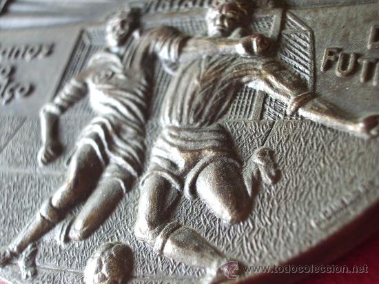 Trofeos y medallas: MEDALLA CINQUENTENARIO FUTBOL. - Foto 4