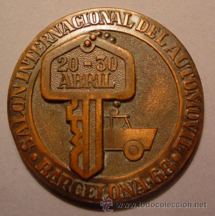 SALON INTERNACIONAL AUTOMOVIL. BARCELONA. AÑO 1968. MEDALLA EN BRONCE (Numismática - Medallería - Trofeos y Conmemorativas)