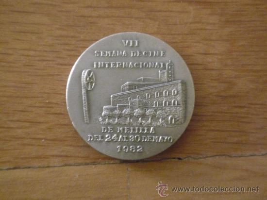 Trofeos y medallas: VII SEMANA DE CINE INTERNACIONAL DE MELILLA 1982 - Foto 2