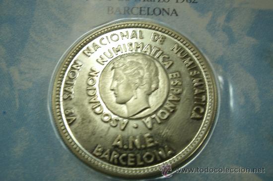 Trofeos y medallas: V SEMANA NACIONAL DE NUMISM&Aacute;TICA - A.N.E. BARCELONA - A&Ntilde;O 1982 - Foto 1