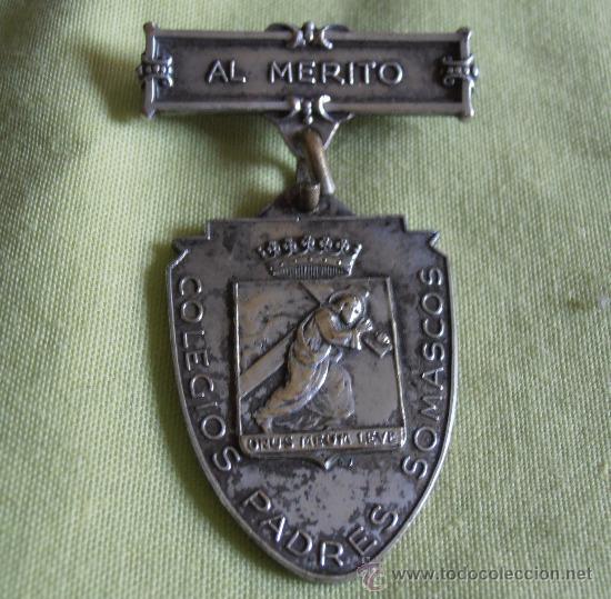 Trofeos y medallas: MEDALLA AL MERITO , COLEGIO PADRES SOMASCOS - Foto 2