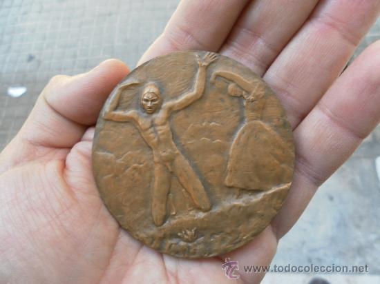 Trofeos y medallas: Medalla conmemorativa. Manuel de Falla. 1876 - 1946. - Foto 4