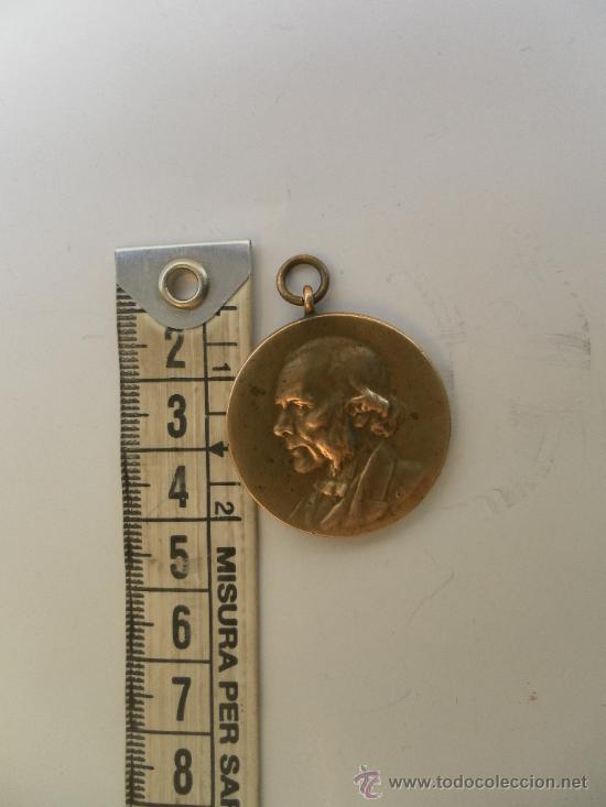 Trofeos y medallas: Medalla conmemorativa. A catalogar. 1913. - Foto 2