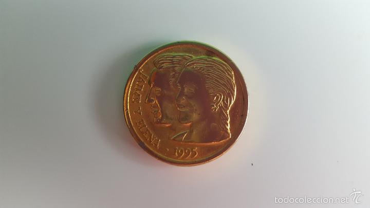 Trofeos y medallas: Moneda conmemorativa Jaime y Elena 1995 - Foto 1