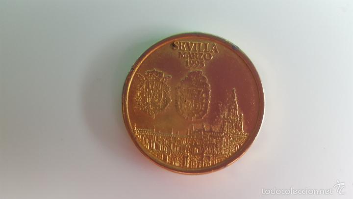 Trofeos y medallas: Moneda conmemorativa Jaime y Elena 1995 - Foto 2