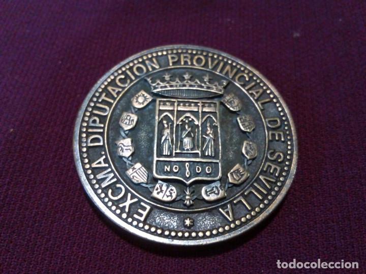 Trofeos y medallas: MEDALLA DIPUTACION DE SEVILLA, 1989 - Foto 1