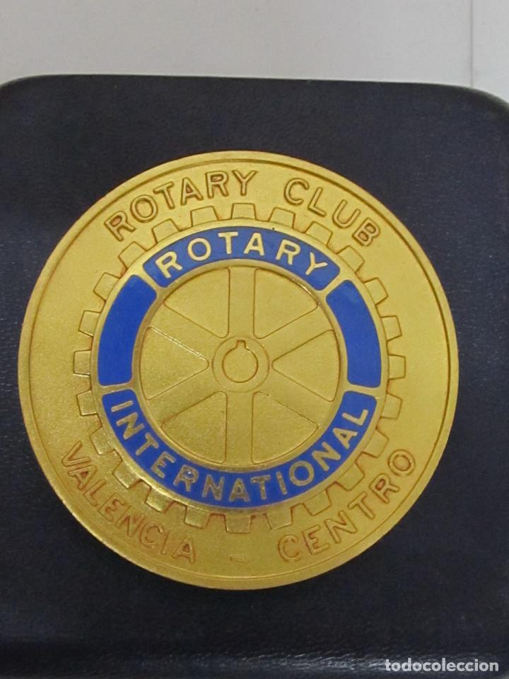 Trofeos y medallas: MEDALLA DEL ROTARY CLUB VALENCIA - Foto 1