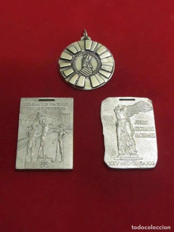 Trofeos y medallas: 3 MEDALLAS DEPORTIVAS - Foto 1