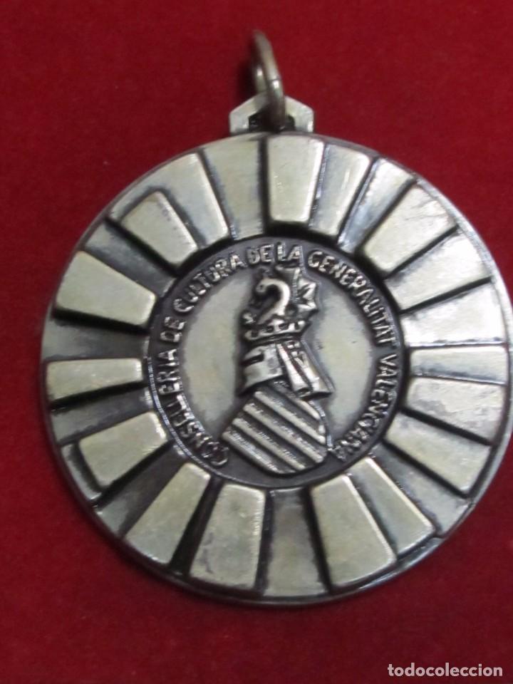 Trofeos y medallas: 3 MEDALLAS DEPORTIVAS - Foto 4