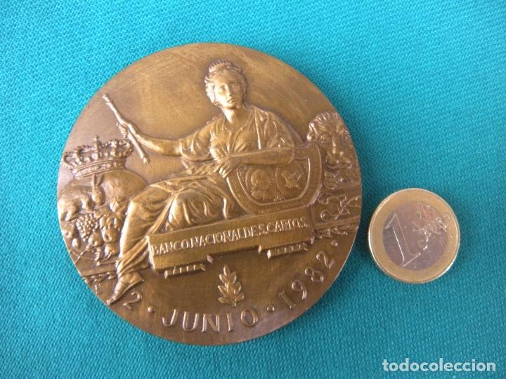 Trofeos y medallas: MEDALLA BANCO DE ESPA&Ntilde;A - Foto 3