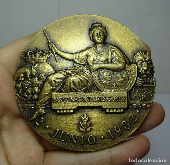 Medallon O Medalla Conmemorativa. Bicentenario - Comprar Trofeos Y ...