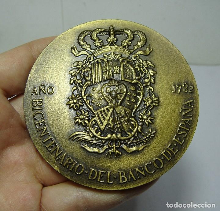 Medallon O Medalla Conmemorativa. Bicentenario - Comprar Trofeos Y ...