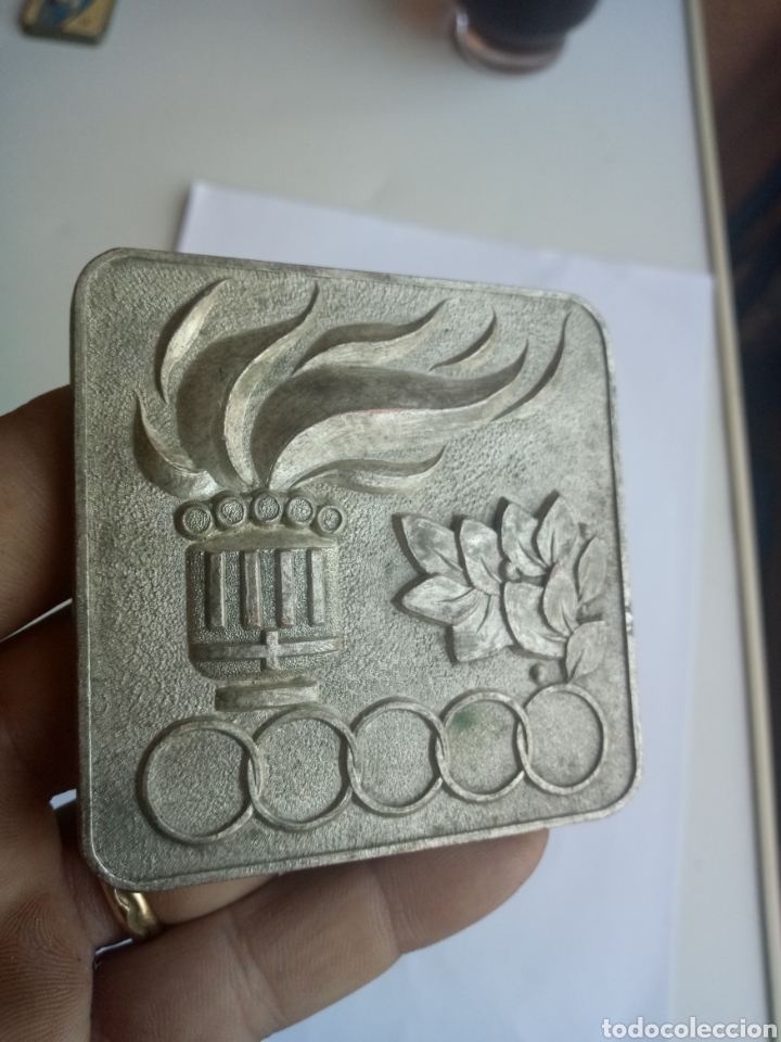 Trofeos y medallas: MEDALLA DEL 74 DEPORTE - Foto 1