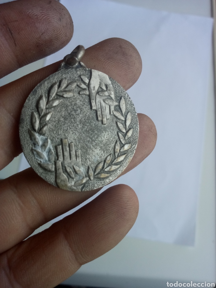 Trofeos y medallas: MEDALLA GREMI FUSTA 1965 - Foto 1
