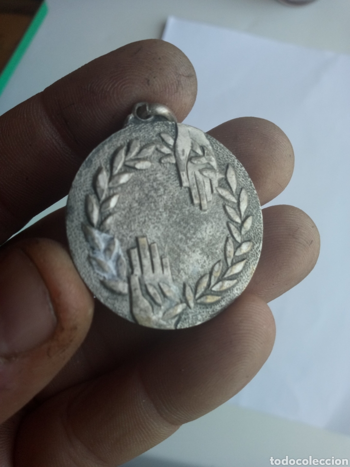 Trofeos y medallas: MEDALLA GREMI FUSTA 1965 - Foto 3