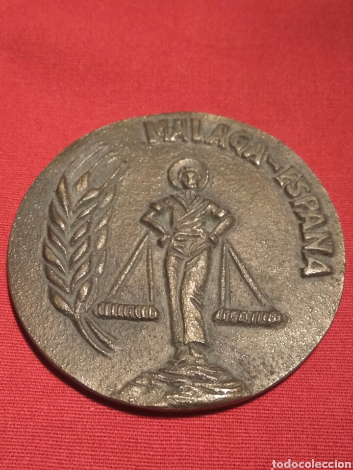 Trofeos y medallas: MEDALLA MALAGA 1964 - Foto 1