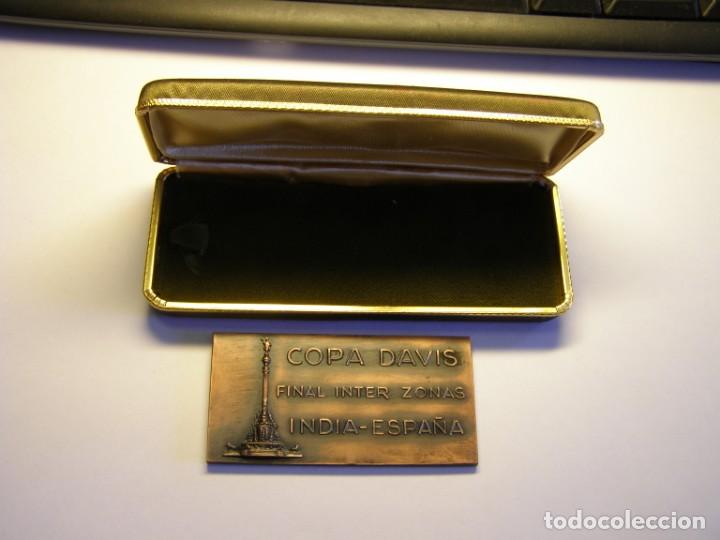 Trofeos y medallas: Medalla Copa Davis, Barcelona, a&ntilde;o 1965. - Foto 1