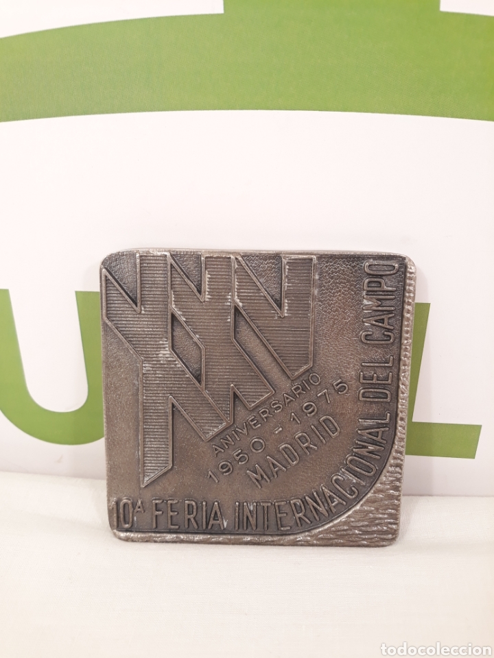 Trofeos y medallas: Medalla feria internacional del campo.Madrid. - Foto 2