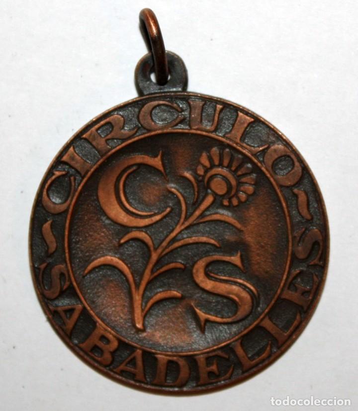 Trofeos y medallas: MEDALLA EN COBRE DEL CIRCULO SABADELLES. SABADELL - Foto 1