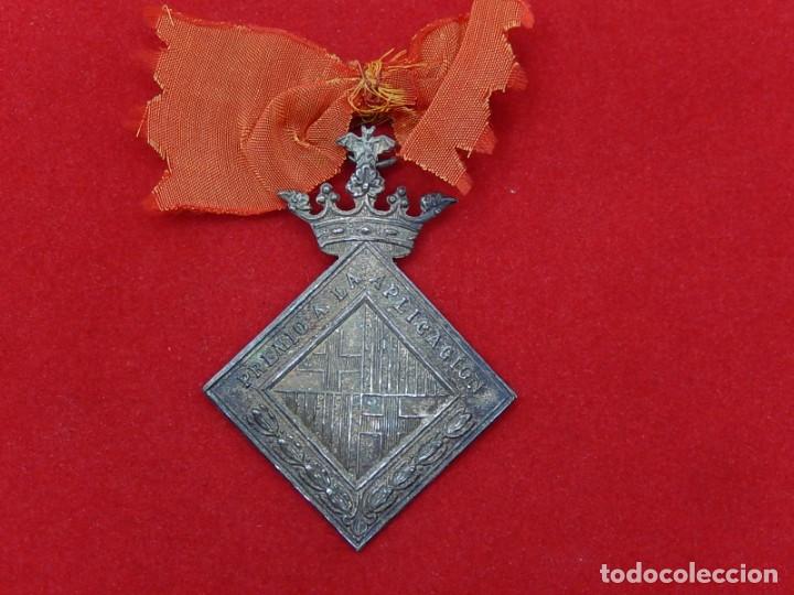 Trofeos y medallas: Premio a la aplicaci&oacute;n. Barcelona. - Foto 2