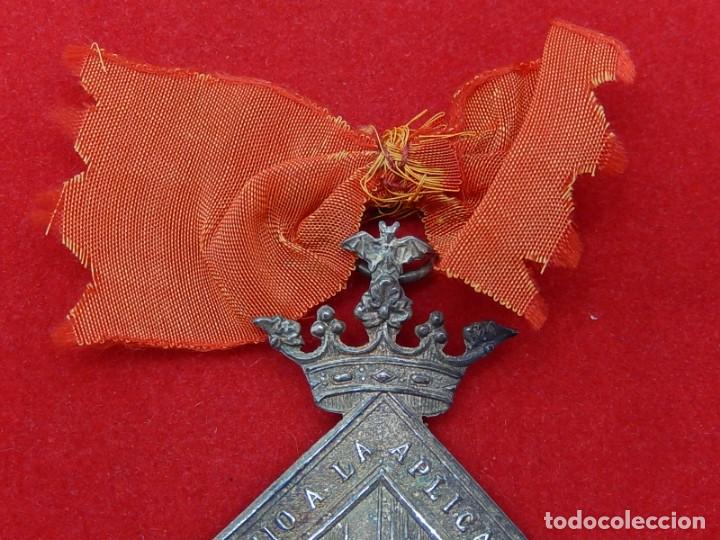 Trofeos y medallas: Premio a la aplicaci&oacute;n. Barcelona. - Foto 3