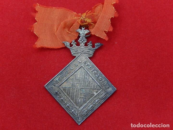 Trofeos y medallas: Premio a la aplicaci&oacute;n. Barcelona. - Foto 5